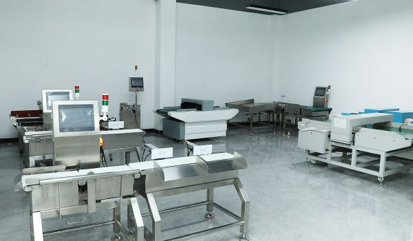 自動稱重機、自動分級秤和自動檢重秤的區(qū)別于功能介紹